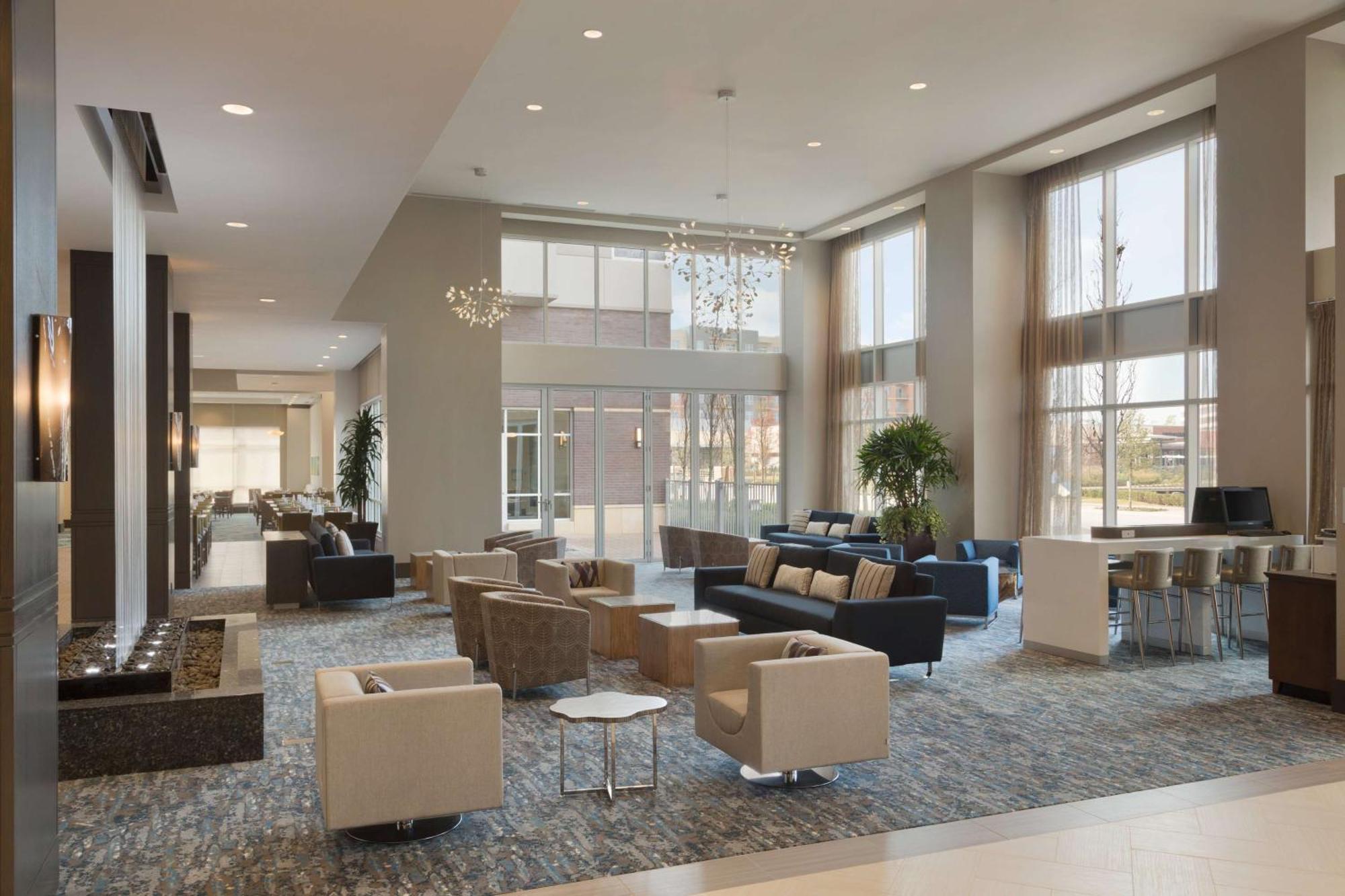 Embassy Suites By Hilton The Woodlands Eksteriør bilde