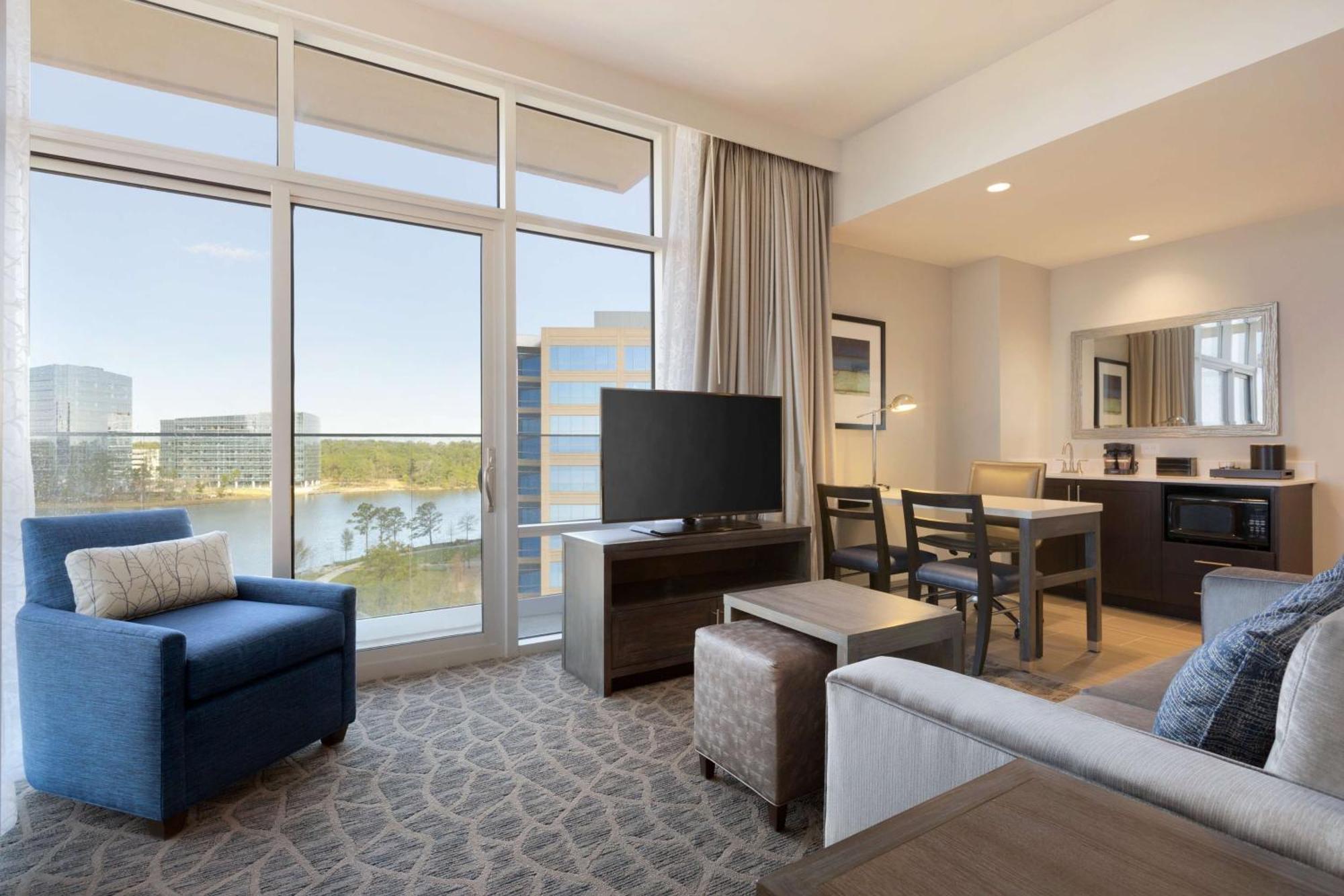 Embassy Suites By Hilton The Woodlands Eksteriør bilde